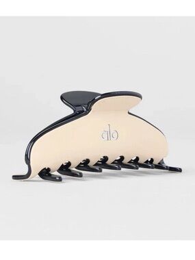 NWT Alo Outline Large Claw Clip - Macadamia/Black Authentic